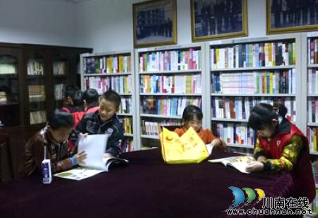 大山坪街道:阳光少年计划之——现学现卖活动(图1) 大山坪街道:阳光少年计划之——现学现卖活动(图1)
