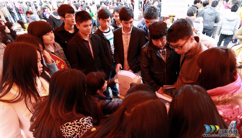 泸州：创业就业“约会”高校毕业生（图）(图8)