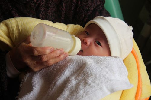 自贡脑瘫妈妈冒死剖宫产女(图2)