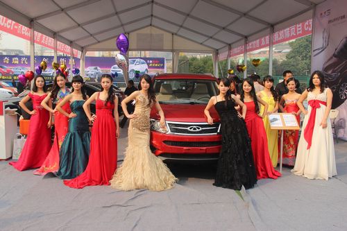 自贡：2013最后一次车展，卖了260多辆车(图1)