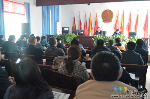 震东乡：上好支部换届选举后廉政“第一课”(图1)