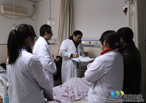 情系百姓健康 中医特色服务走进富顺(图5) 情系百姓健康 中医特色服务走进富顺(图5)