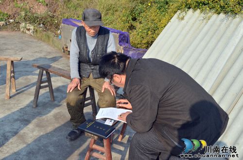 福集镇：一村一主题&nbsp;“走起来”办实事(图1)