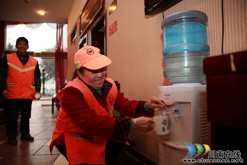 一杯热茶温暖一颗心(图2) 一杯热茶温暖一颗心(图2)