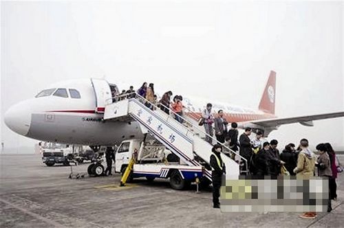 2013年宜宾旅游喜事多&nbsp;行业发展欣欣向荣(图2)