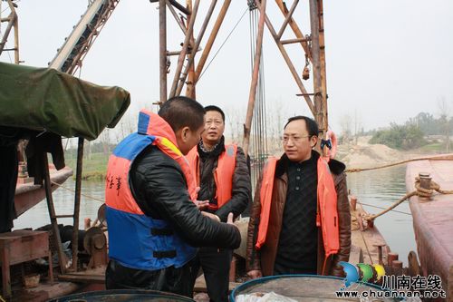 海潮镇：落实督查制度&nbsp;确保采沙安全(图1)