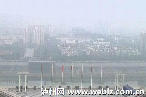 应对空气污染&nbsp;今日起泸州市实施应急预案(图1)