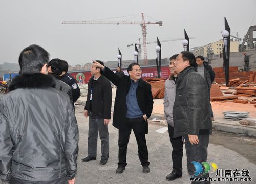 泸州叙永突发山体滑坡 处理及时未有人员伤亡(图3) 泸州叙永突发山体滑坡 处理及时未有人员伤亡(图3)