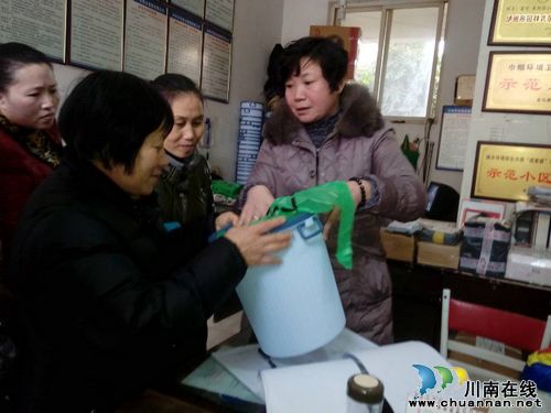 小市街道：垃圾分类已成功进入试行轨道(图1)