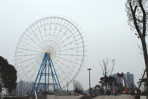 川南最大游乐园28日开放(图1)
