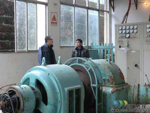 水尾镇：开展电力安全检查(图1)