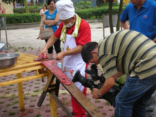 自贡火鞭子牛肉的由来(图2)