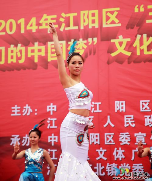 送温暖泸州：新春文化下基层迎新年（图）(图5)