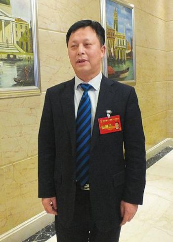 人大代表建言:加快内江海关建设 减轻民企税费(图2) 人大代表建言:加快内江海关建设 减轻民企税费(图2)