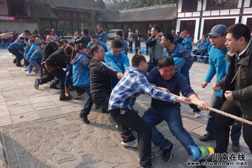 张坝：开展第一届趣味运动会&nbsp;喜迎新春(图2)