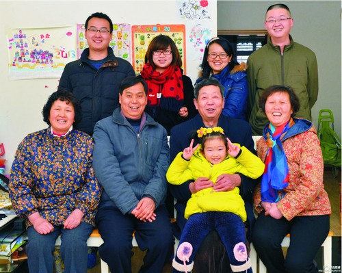 新报相约腾讯微博&nbsp;邀你用心拍张全家福(图2)