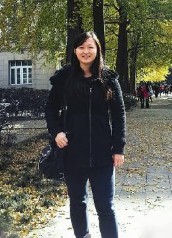 小伙们太热情挤爆QQ&nbsp;泸州征婚警花hold不住了(图1)