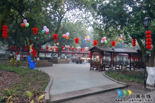 泸州张坝桂圆林旅游区张灯结彩&nbsp;迎新年（图）(图2)