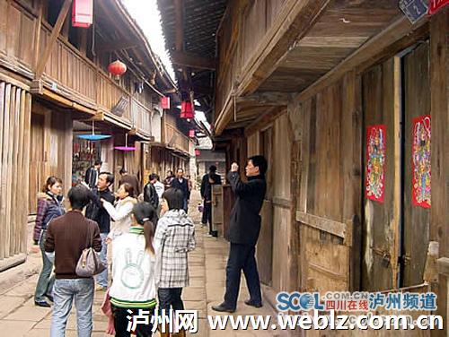 春节7天 泸州旅游吸金3.46亿(图2) 春节7天 泸州旅游吸金3.46亿(图2)