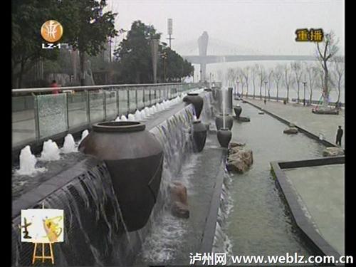 千名学生写生泸州滨江新景活动受关注(图2)