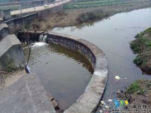 华阳街道：干部驻村修好堤坝解民忧
