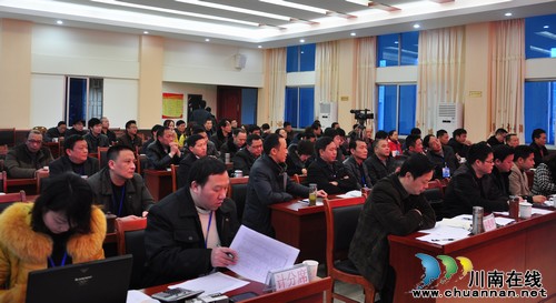 泸县农业局举行中层干部竟职演讲和现场答辩(图2) 泸县农业局举行中层干部竟职演讲和现场答辩(图2)