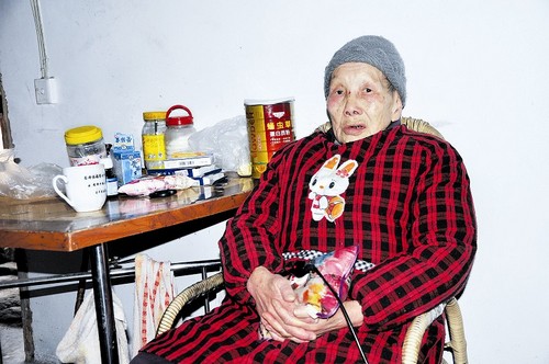 宜宾八旬老太免费出租房屋 只为找伴(图1) 宜宾八旬老太免费出租房屋 只为找伴(图1)