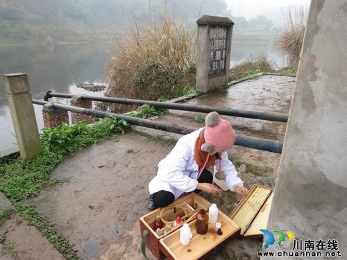 江阳区全面开展饮用水源地水质监测工作(图1)