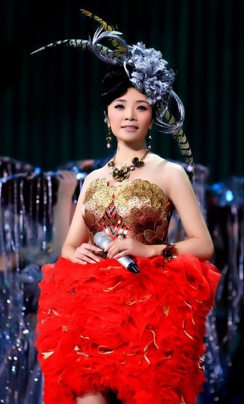 泸州籍女高音歌唱家李丹阳:茉莉飘香 丹心向阳(图2) 泸州籍女高音歌唱家李丹阳:茉莉飘香 丹心向阳(图2)