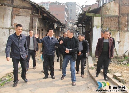 付小平一行调研通滩项目建设(图1) 付小平一行调研通滩项目建设(图1)