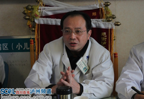 泸医附院第四例连体婴即将“单飞”(图3)