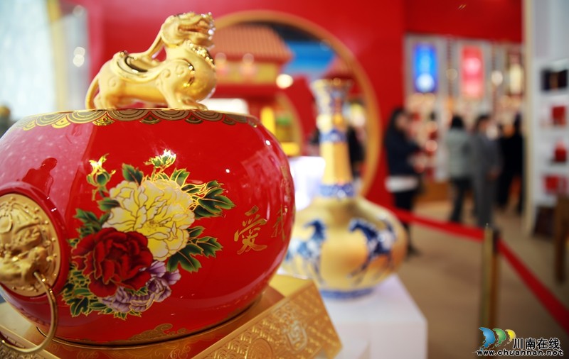 2014年中国国际酒业博览会在泸开幕(图8)