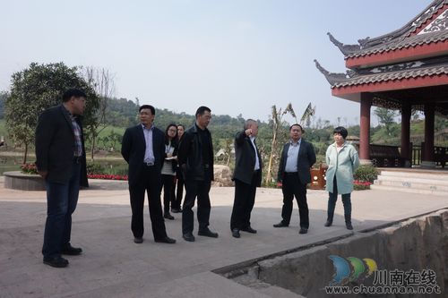 泸州外事侨务旅游局指导张坝创建4A国检工作(图2)