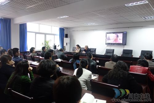 张坝景区：深入开展党的群众路线教育实践活动集中学习讨论会(图1)