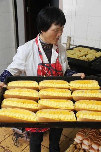自贡:一块面包,一代人的记忆(图4) 自贡:一块面包,一代人的记忆(图4)