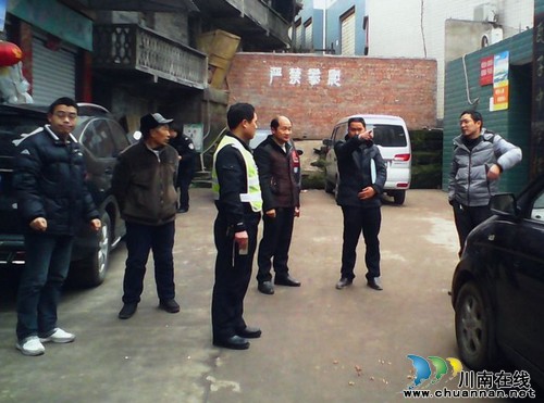 潮河镇:践行群众路线教育 营造良好校园环境(图2) 潮河镇:践行群众路线教育 营造良好校园环境(图2)