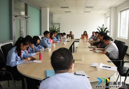 纳溪区国税局以团组织为纽带拉近税企距离(图2)