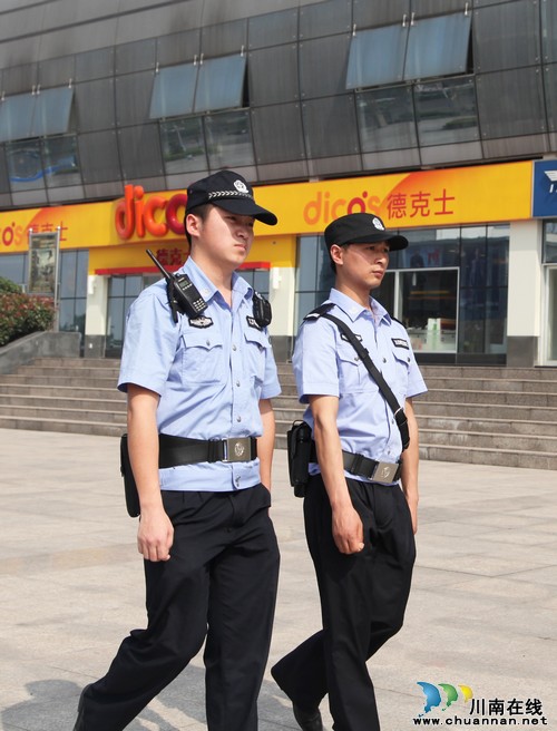 泸州龙马潭:“五一”劳动节 他们坚守在岗位上(图2) 泸州龙马潭:“五一”劳动节 他们坚守在岗位上(图2)