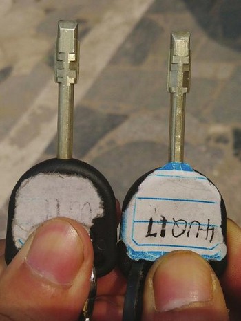 自贡车主买4辆车丢1辆&nbsp;还有两车钥匙能"串门"(图2)