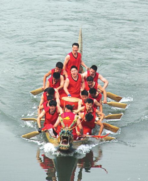 划起龙舟庆端午 抢鸭子咯(图1) 划起龙舟庆端午 抢鸭子咯(图1)