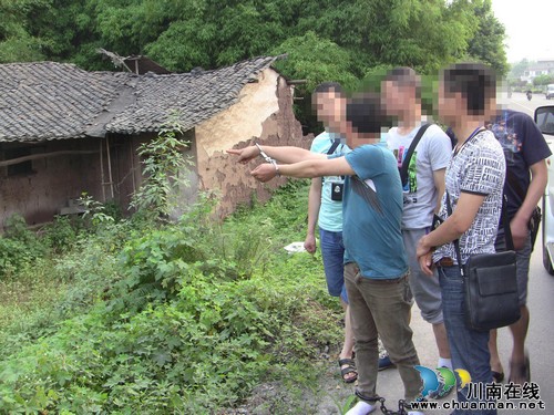 荣县公安局破获“3.17”无头碎尸案(图1)