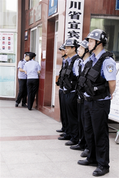 ［宜宾高考］无悔青春&nbsp;我们一起加油！(图4)