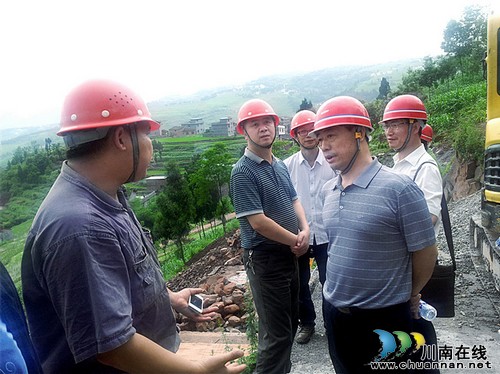泸州市国土资源局检查督导古蔺安全工作