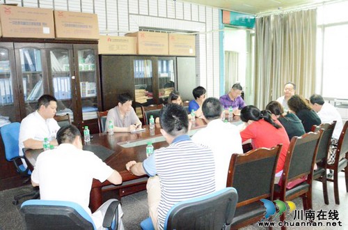 泸州:泸医附院成功开展器官移植动物实验(图1) 泸州:泸医附院成功开展器官移植动物实验(图1)