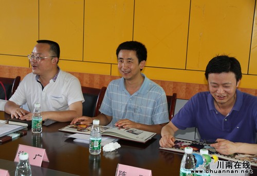 省委宣传部莅临尧坝调研“坝坝论坛”工作法(图2) 省委宣传部莅临尧坝调研“坝坝论坛”工作法(图2)