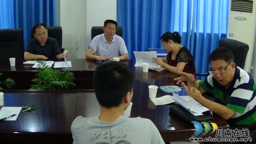 泸州市关工委走访大山坪未成年社区服刑人员(图1) 泸州市关工委走访大山坪未成年社区服刑人员(图1)