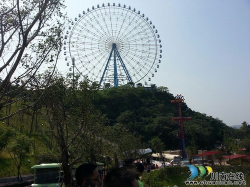 泸州酒城乐园8月双园齐开 嗨翻川南(组图)(图3) 泸州酒城乐园8月双园齐开 嗨翻川南(组图)(图3)