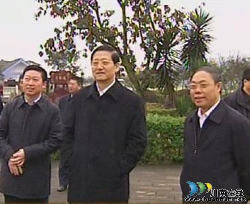 江阳区:"马上办 办得好,阳光政务面对面"(图1) 江阳区:"马上办 办得好,阳光政务面对面"(图1)