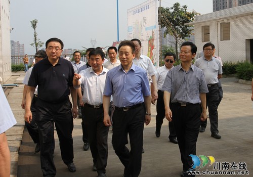 宜宾县:未雨绸缪把握沿江经济带战略主动权(图4) 宜宾县:未雨绸缪把握沿江经济带战略主动权(图4)