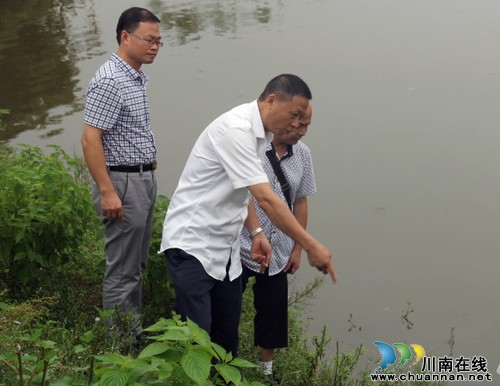 奇峰镇:开展水库安全防汛工作检查(图1) 奇峰镇:开展水库安全防汛工作检查(图1)